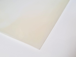 Pružná PP-H deska s UV 2000x1000x2mm, natur