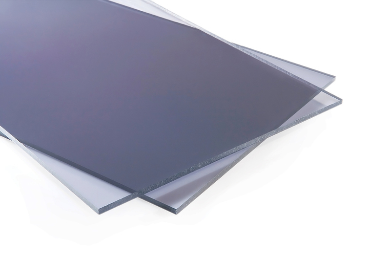 Plný polykarbonát grey s UV 4500x2100x8 mm