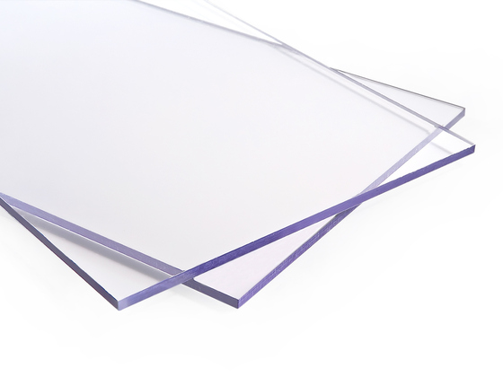 Plný polykarbonát čirý 10 mm s UV 1000 x 500 mm