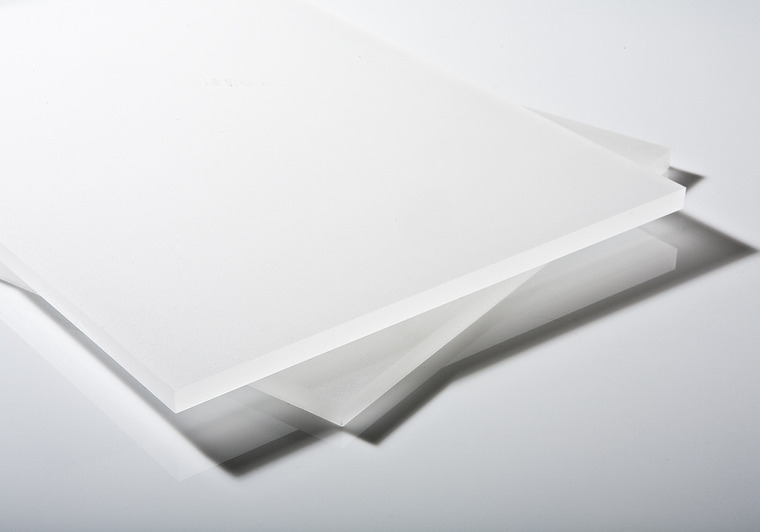 Plexisklo bílé satinované 4mm