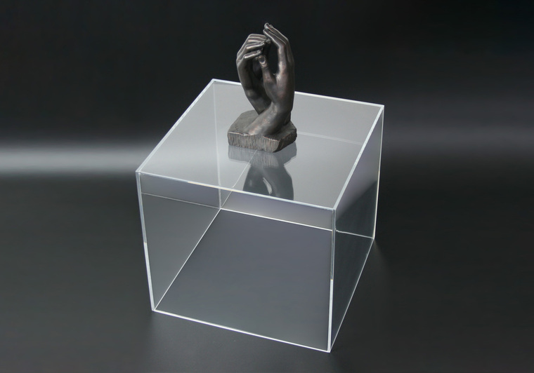 Vitrína z plexiskla čirá 75x75x126 cm