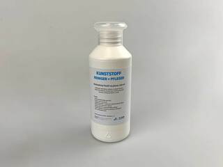 Antistatický čistič na plasty 250 ml
