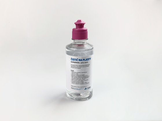 Desinfekční čistič na plasty ISOPROPANOL 250 ml