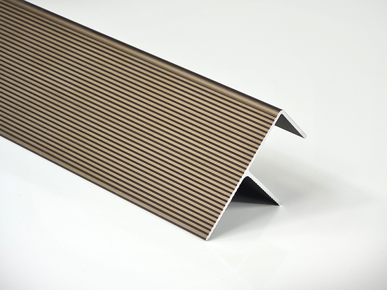 Počáteční a koncový okopový hliníkový profil Elox bronz „F“, 40/65 mm, délka 6 m Terrace