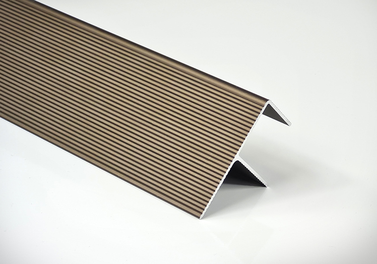 Počáteční a koncový okopový hliníkový profil Elox bronz „F“, 40/65 mm, délka 6 m Terrace
